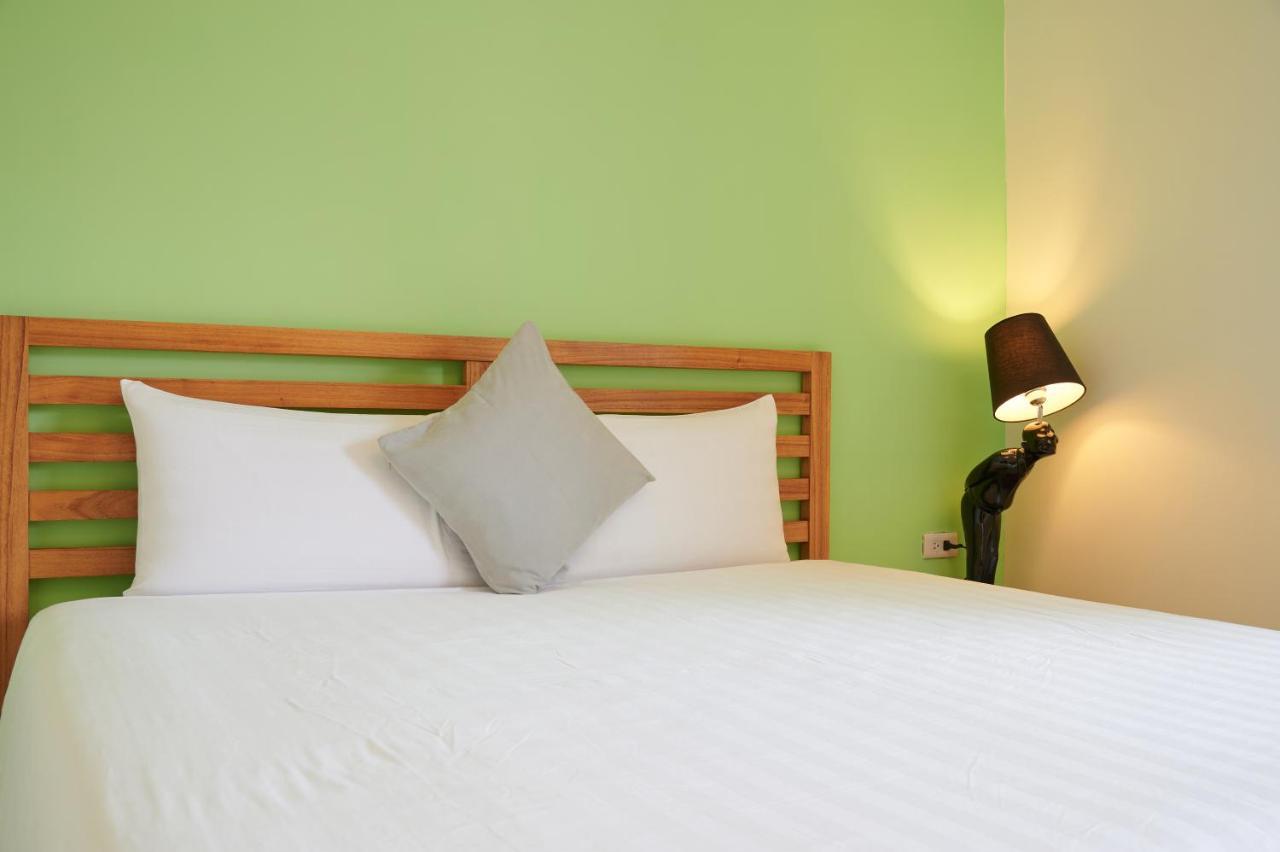 Avenue B&B Hualien City Exterior photo